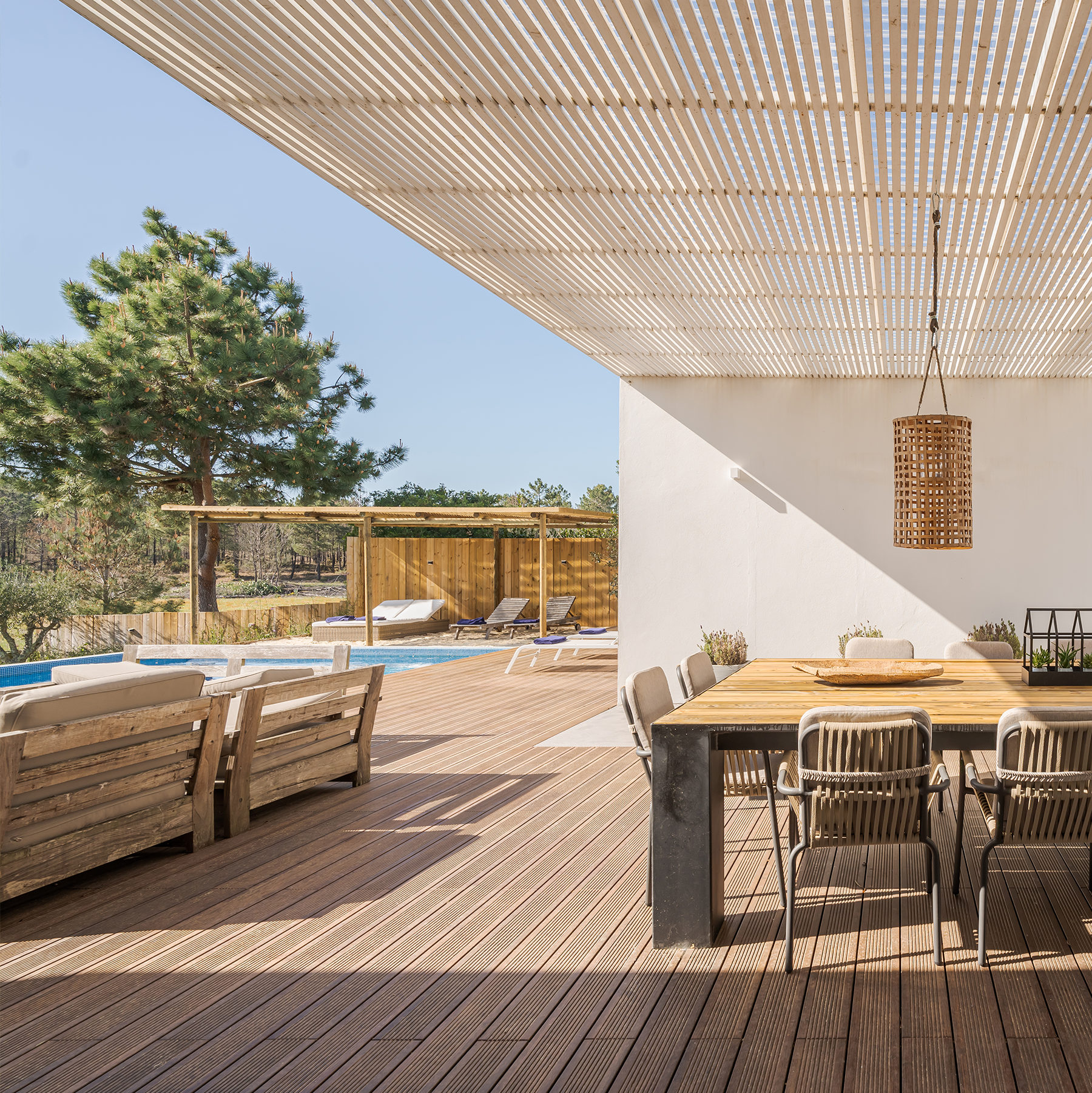 Customized Luxury Deck 3